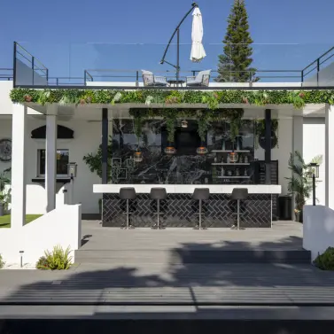 Venta de villa independiente en Estepona