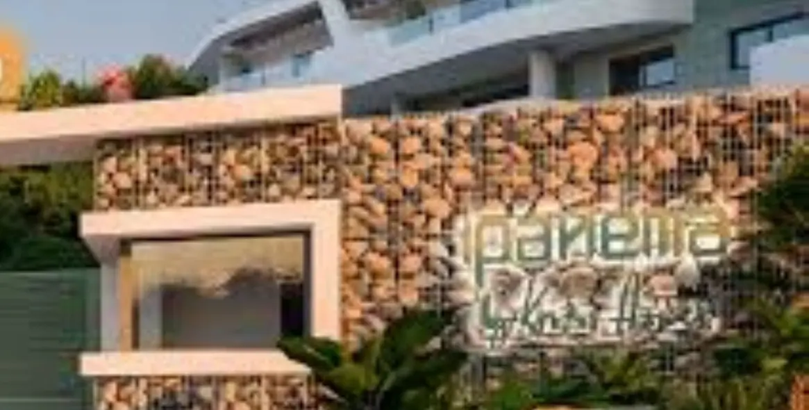 Sale of middle floor apartment in Mijas Costa 2