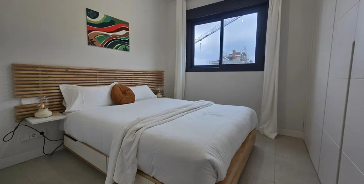 Sale of middle floor apartment in Mijas Costa 14