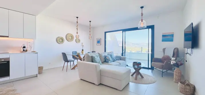 Sale of middle floor apartment in La Cala de Mijas 0