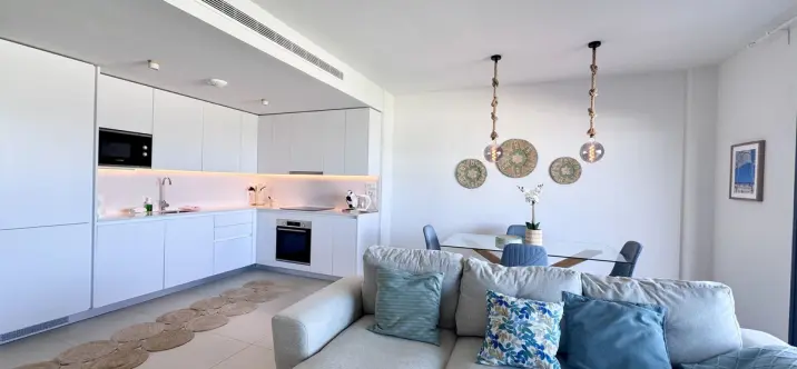 Sale of middle floor apartment in La Cala de Mijas 3