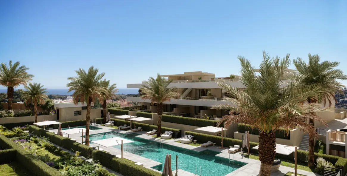 Sale of ground floor apartment in Estepona 1