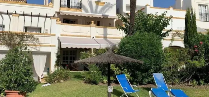 Продажа таунхауса в New Golden Mile 3