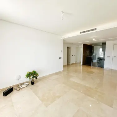 Sale of middle floor apartment in Los Arqueros