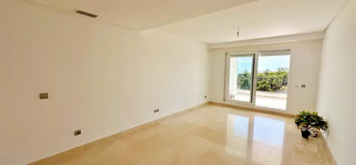 Sale of middle floor apartment in Los Arqueros 1