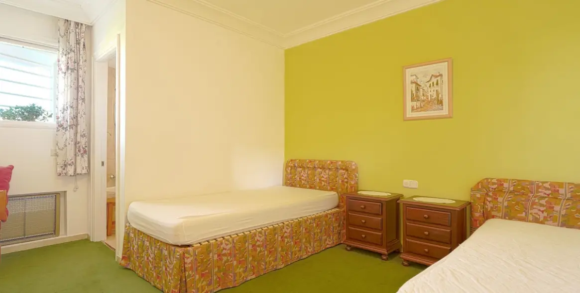 Продажа апартаментов на среднем этаже в Guadalmina Alta 12