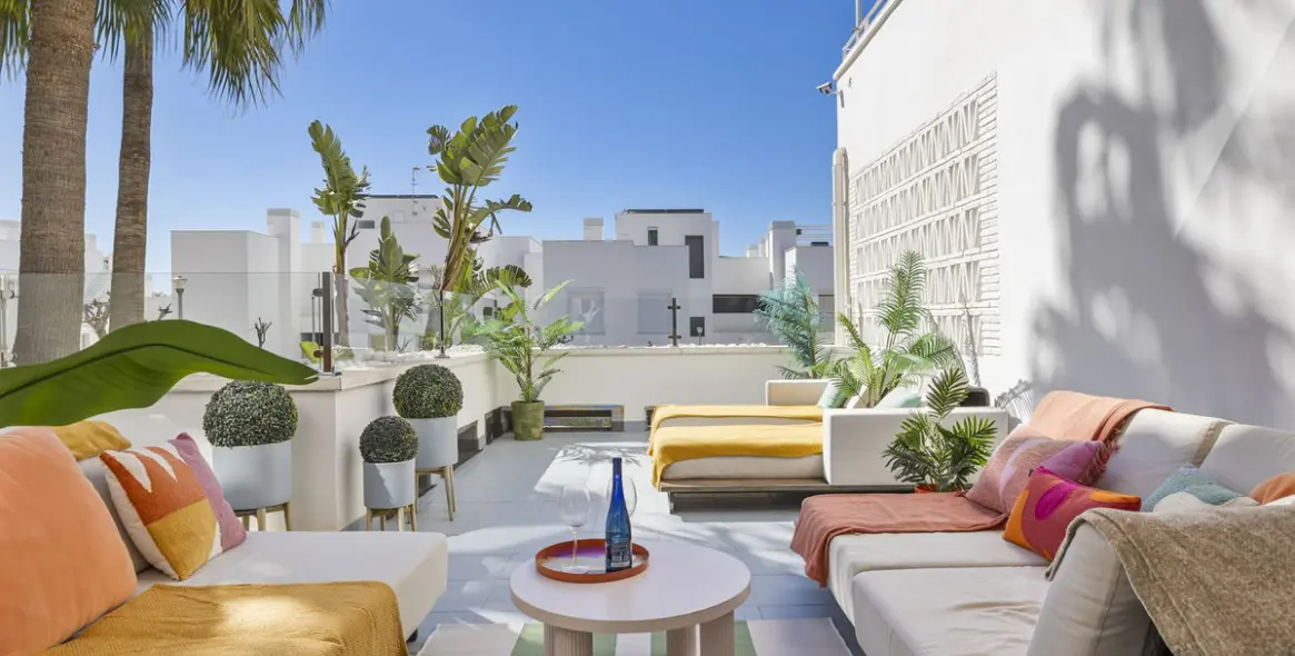 Sale of ground floor apartment in Torrequebrada 2