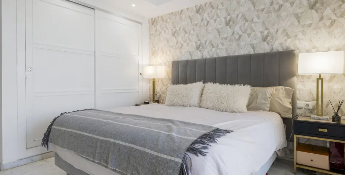 Sale of ground floor apartment in Torrequebrada 14