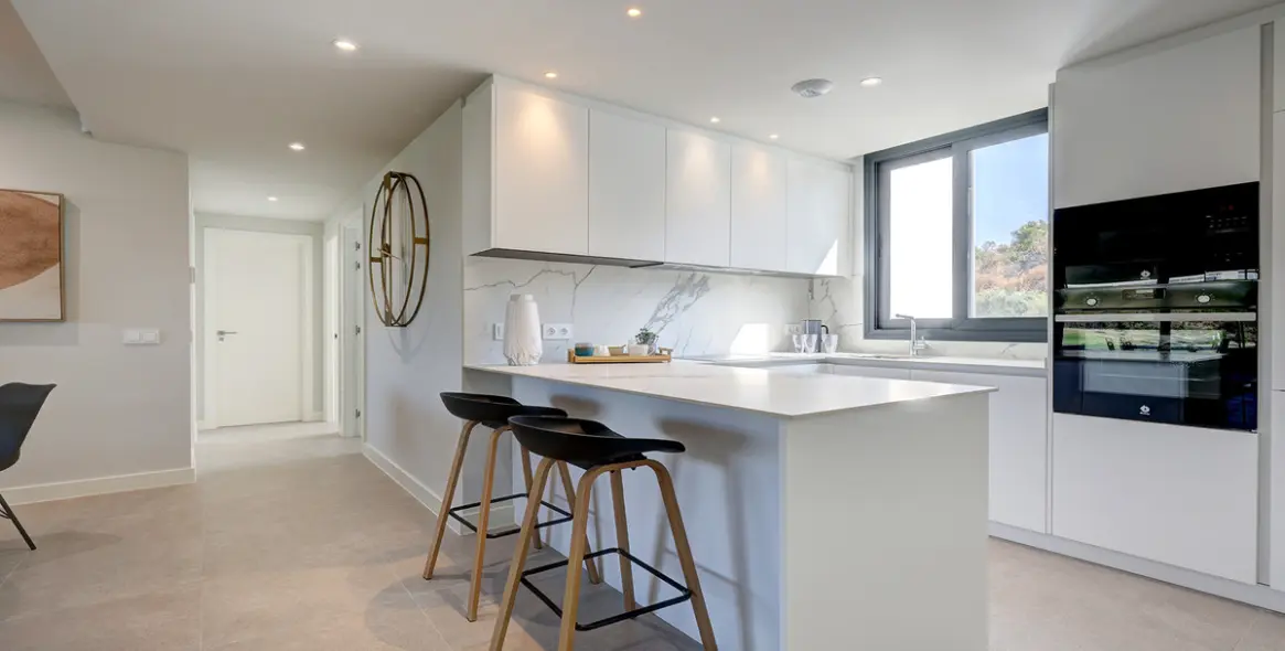 Sale of penthouse in Estepona 15