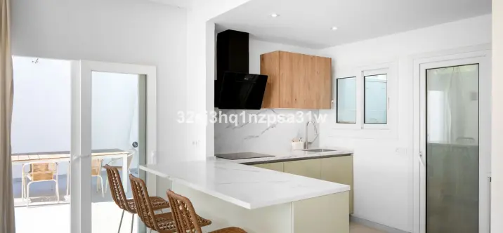 Sale of penthouse in Nueva Andalucía 4