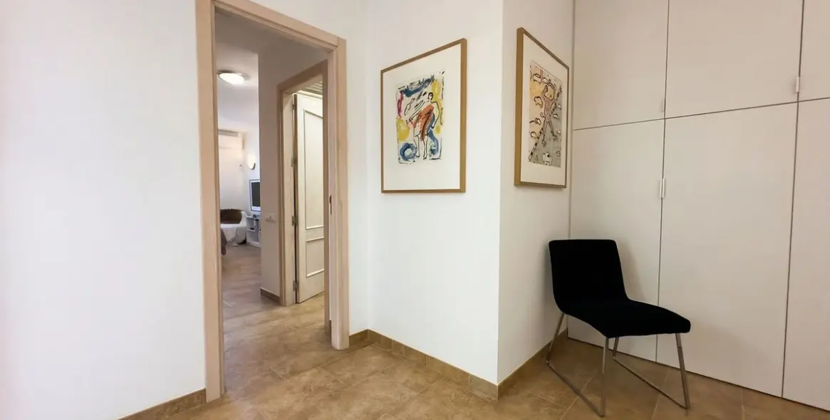 Продажа  отдельно стоящей виллы в Guaro 24