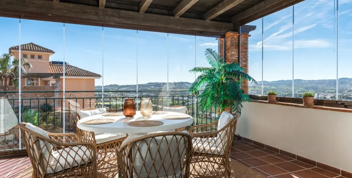 Venta de villa independiente en Sierrezuela 2