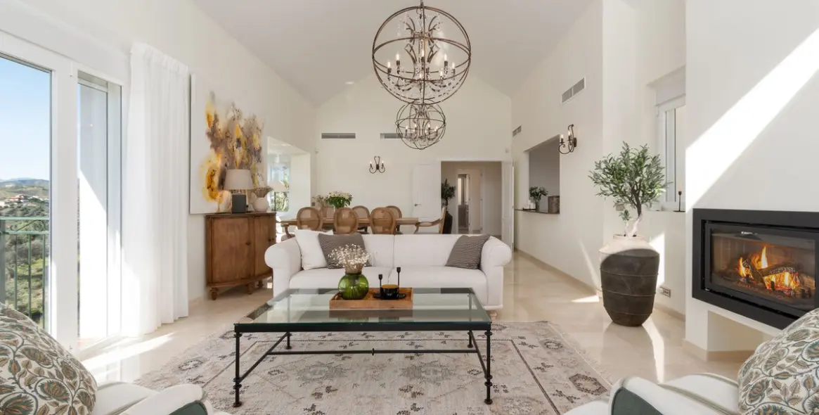 Venta de villa independiente en Sierrezuela 11