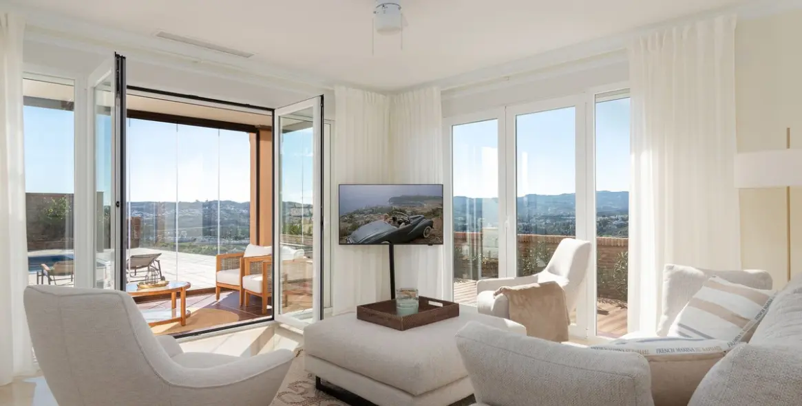 Venta de villa independiente en Sierrezuela 17