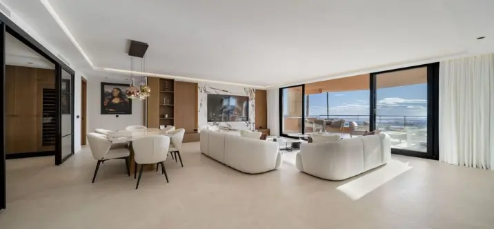 Venta de apartamento en planta media en Nueva Andalucía 4