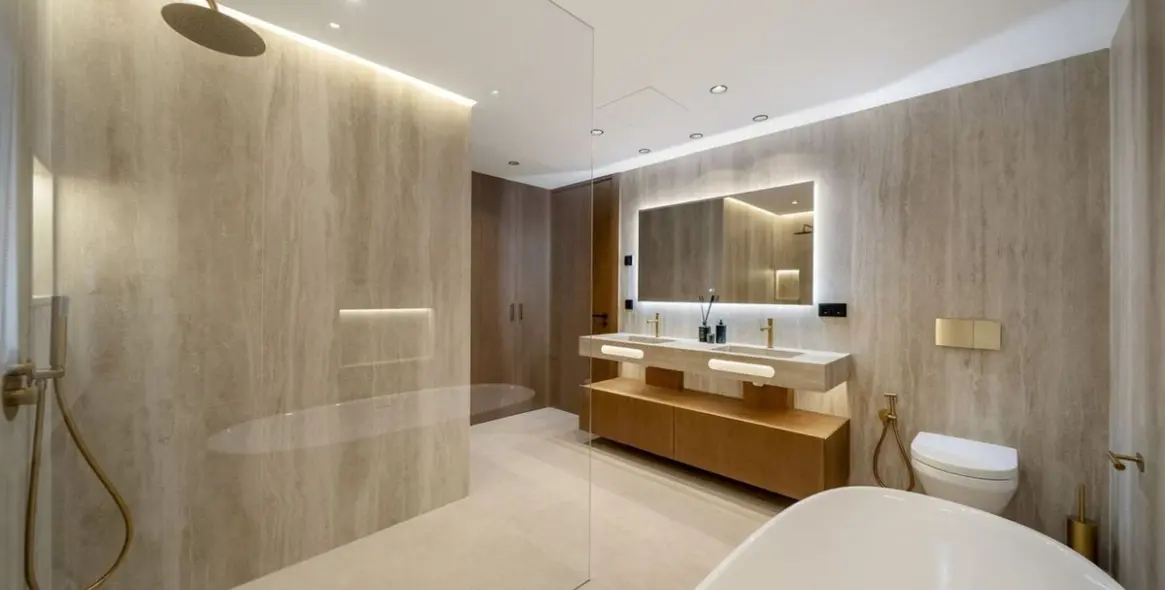 Venta de apartamento en planta media en Nueva Andalucía 24