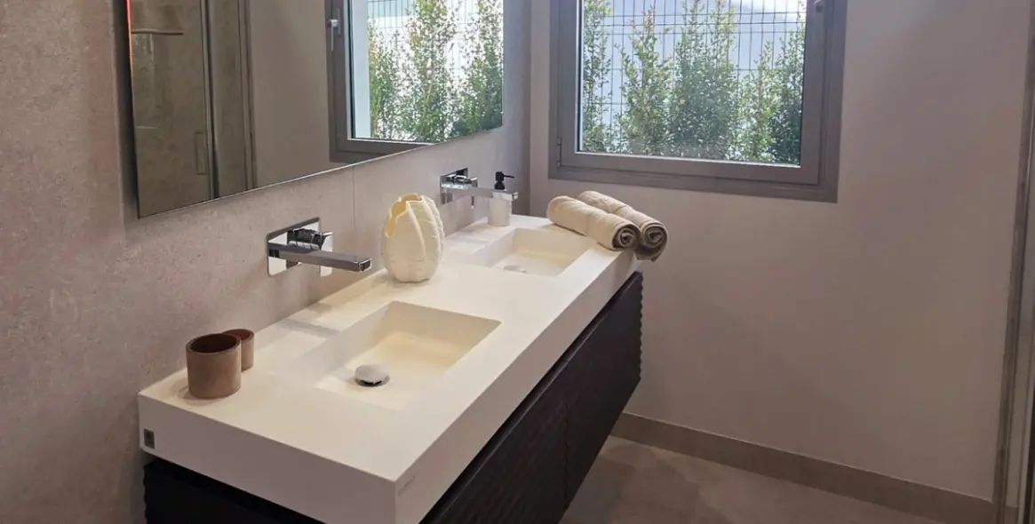 Продажа двухуровневых апартаментов в Marbella 51