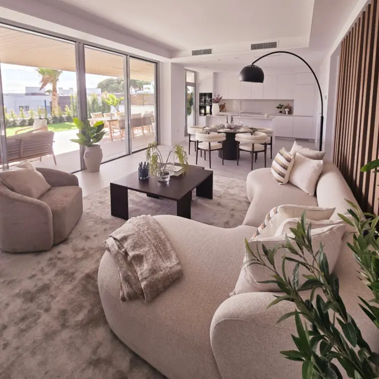 Sale of duplex in Marbella