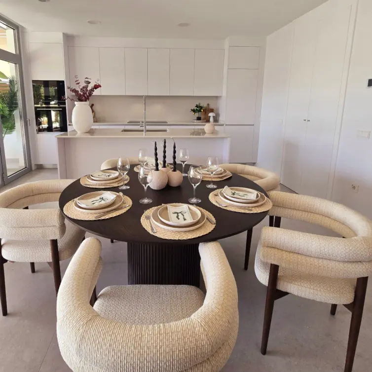 Sale of duplex in Marbella