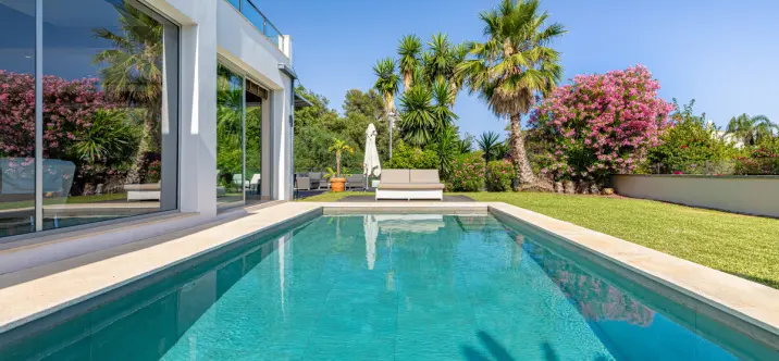 Venta de villa independiente en Marbella 0