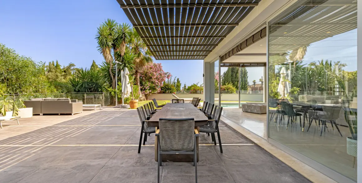 Venta de villa independiente en Marbella 2