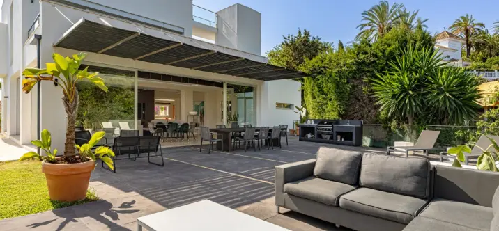 Venta de villa independiente en Marbella 3