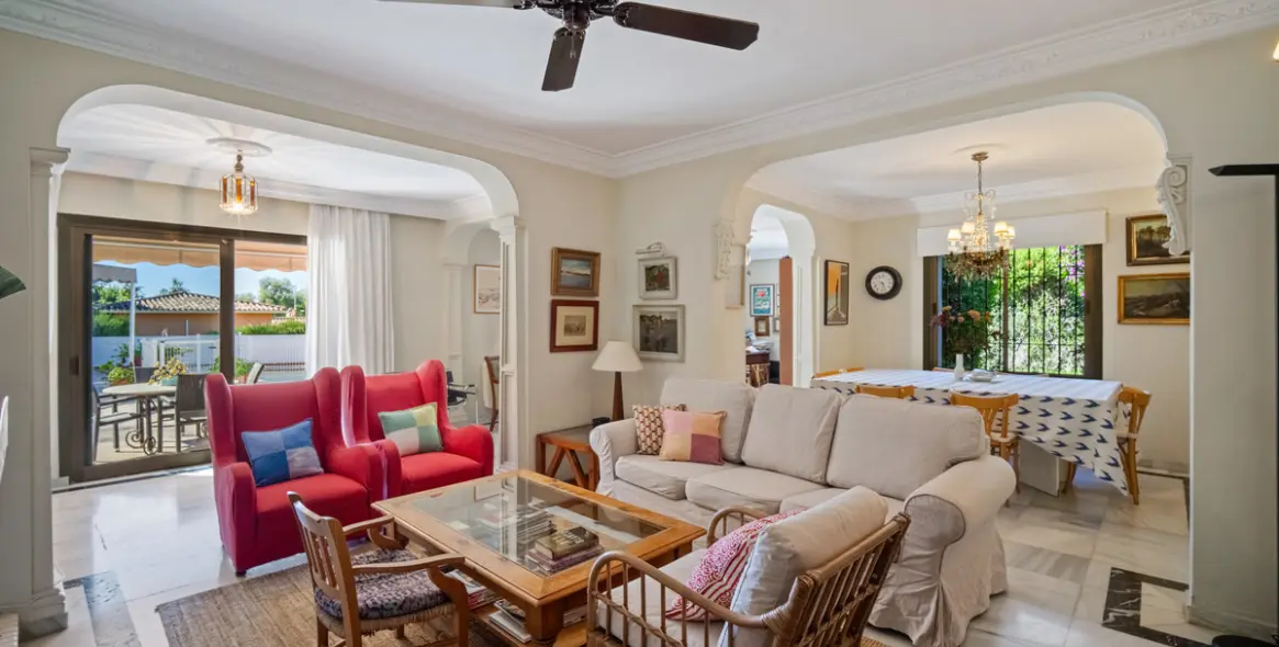 Venta de villa independiente en Marbella 4