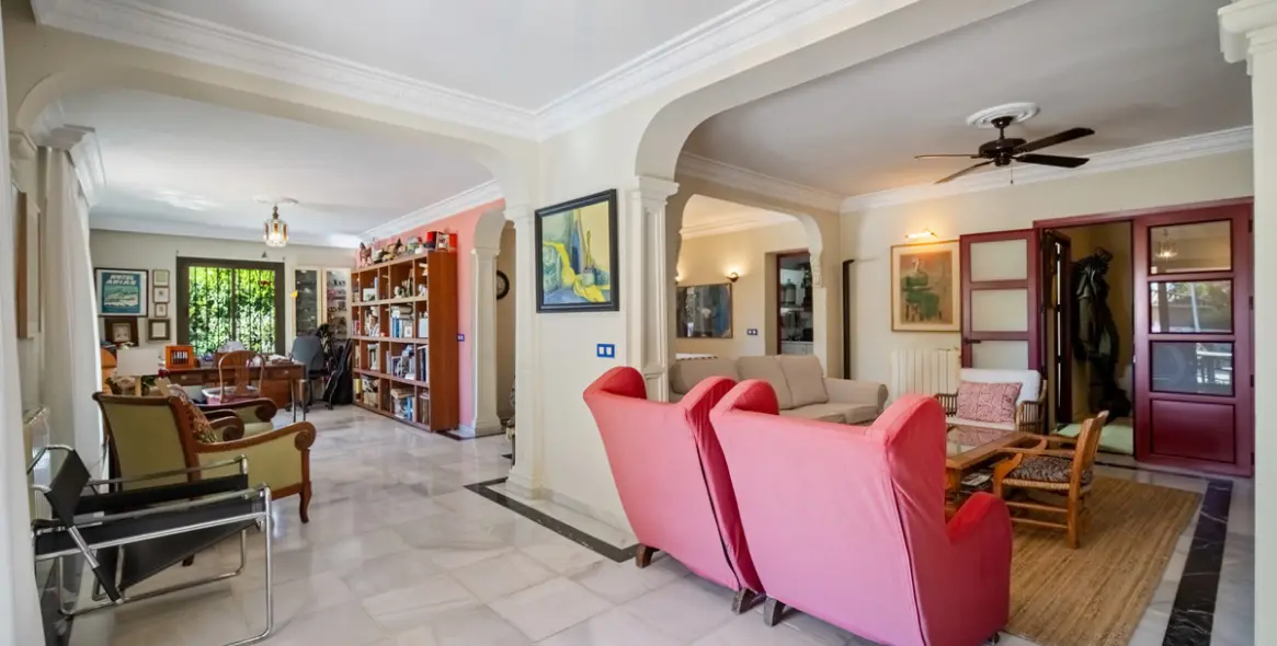 Venta de villa independiente en Marbella 8