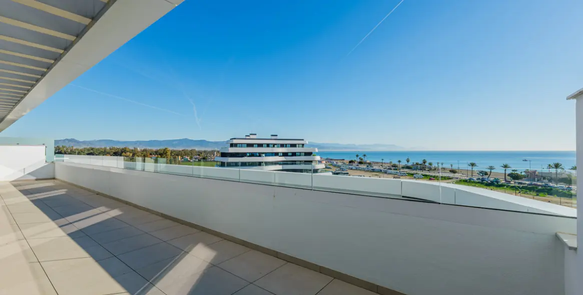 Venta de ático en Playamar 7