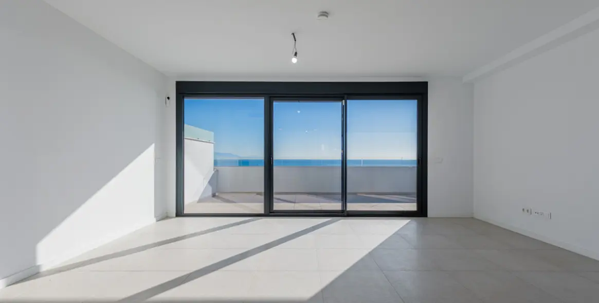 Venta de ático en Playamar 10