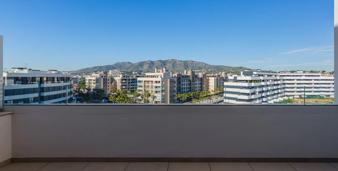 Venta de ático en Playamar 19