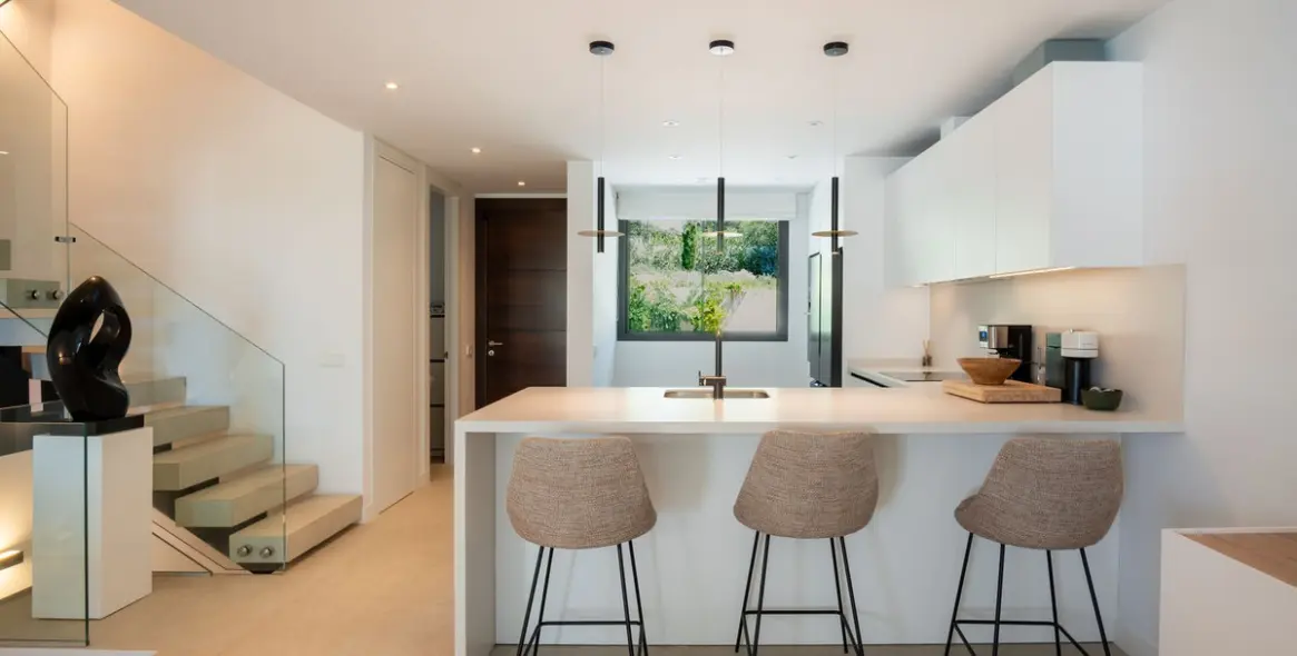 Short-term rent of semi-detached house in Elviria 15