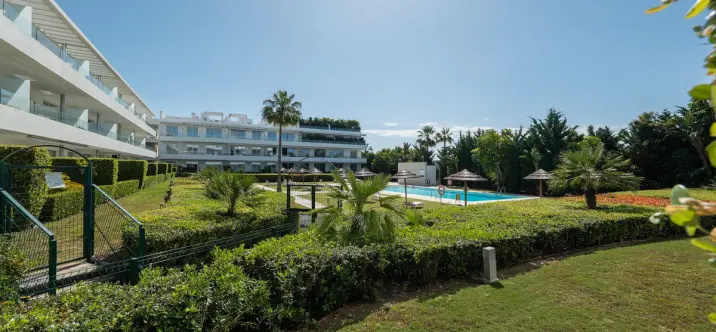 Alquiler a corto plazo de apartamento en planta baja en Cancelada 0