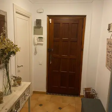 Продажа апартаментов на среднем этаже в Marbella