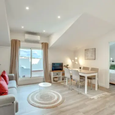 Продажа пентхауса в The Golden Mile