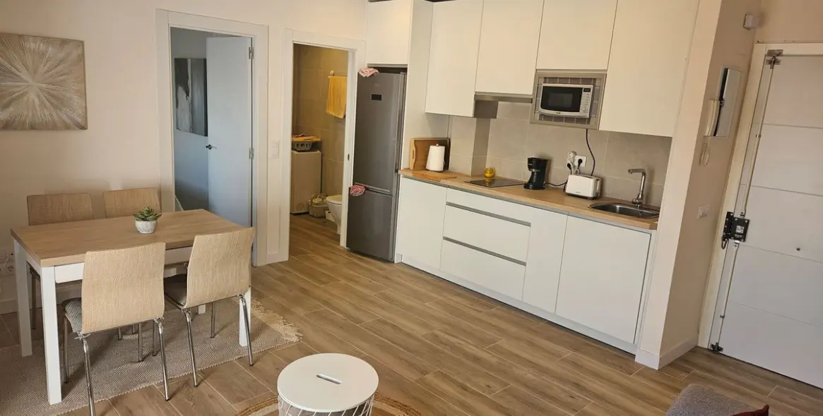 Продажа пентхауса в The Golden Mile 5