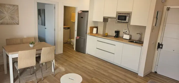 Продажа пентхауса в The Golden Mile 4