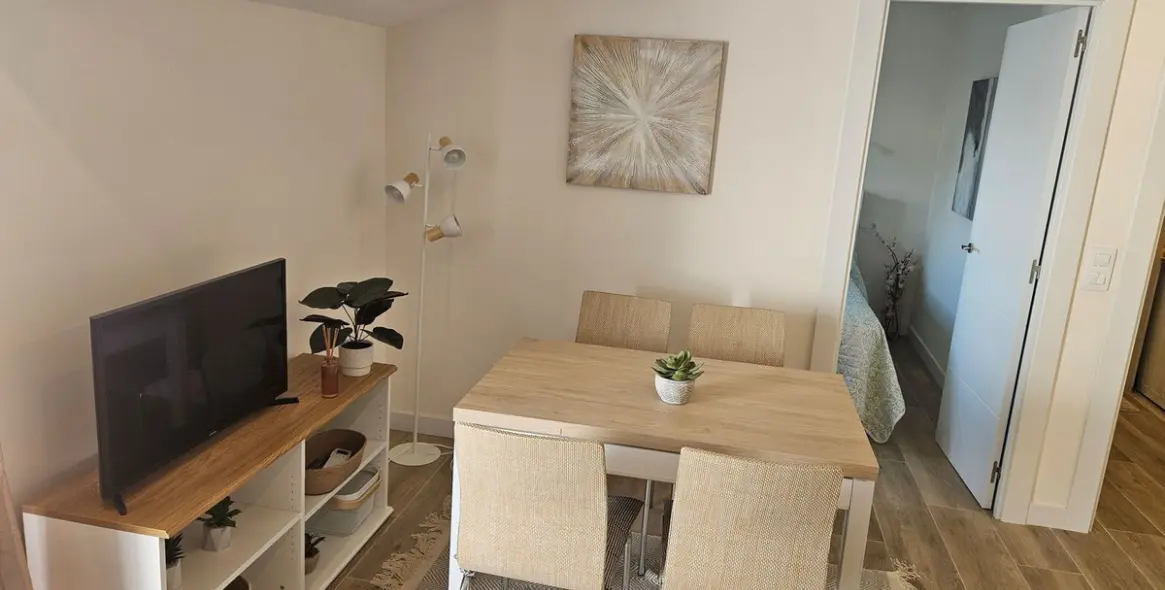 Продажа пентхауса в The Golden Mile 6