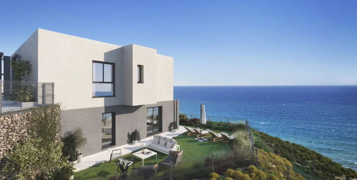 Продажа  отдельно стоящей виллы в Lagos 3