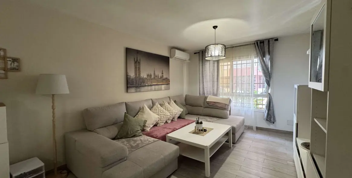 Sale of ground floor apartment in Marbella 1