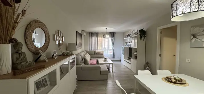 Sale of ground floor apartment in Marbella 2