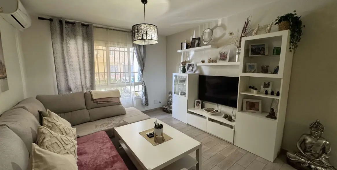 Sale of ground floor apartment in Marbella 5