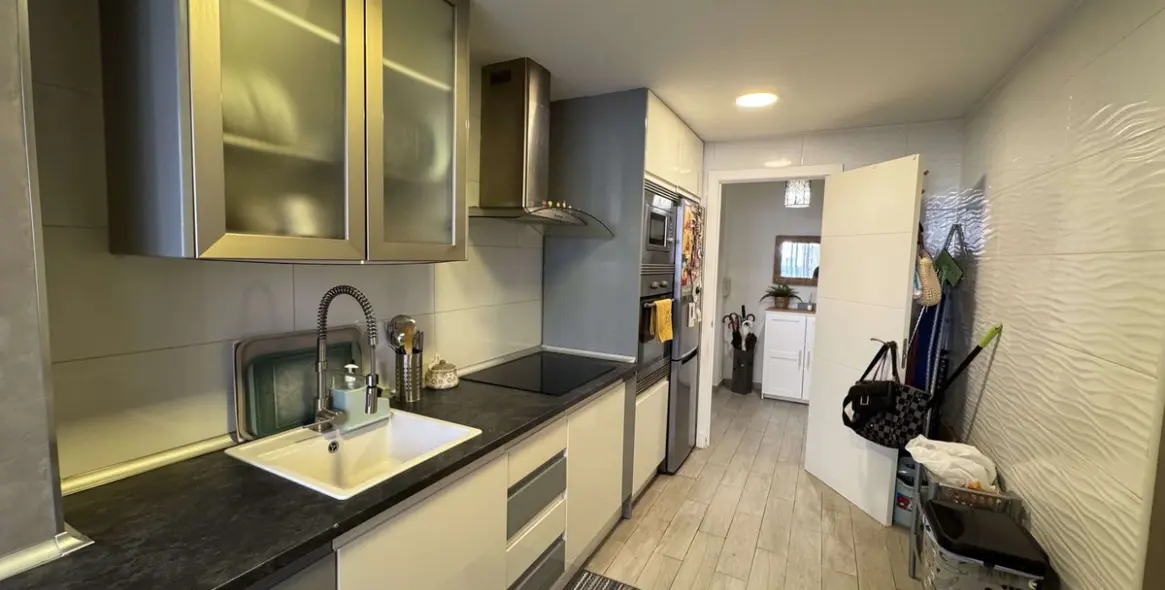 Sale of ground floor apartment in Marbella 7