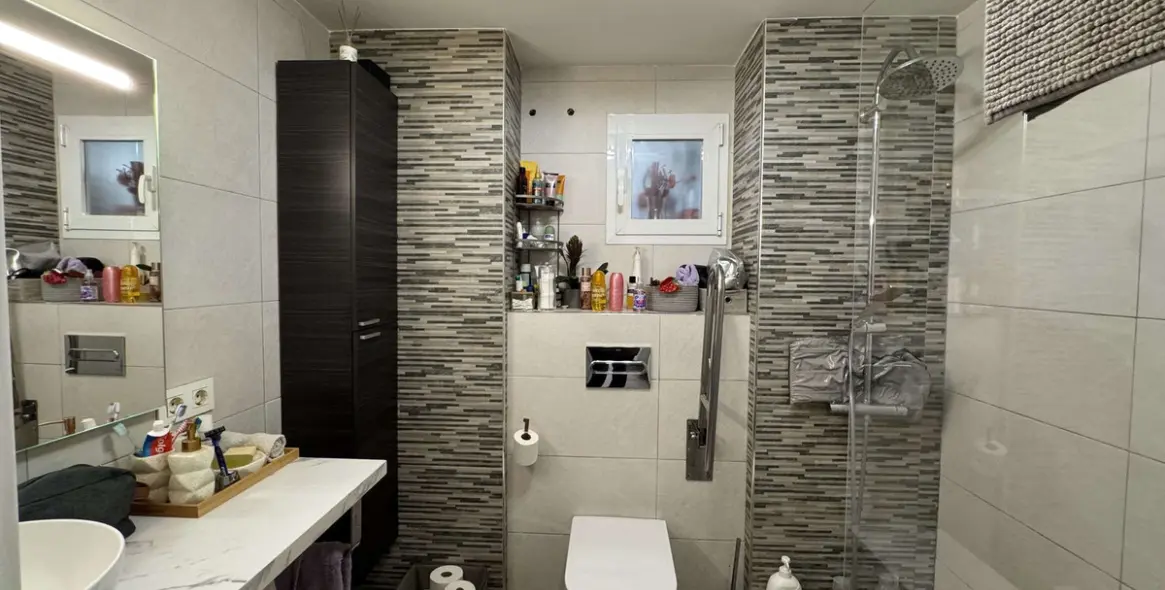 Sale of ground floor apartment in Marbella 14