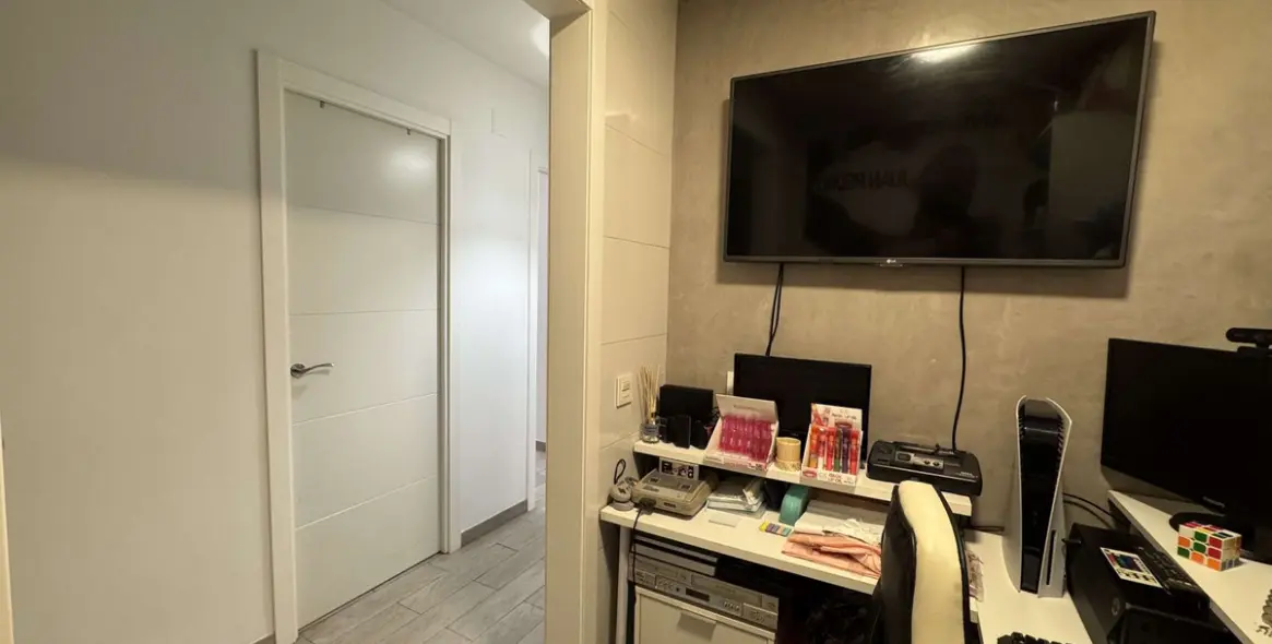 Sale of ground floor apartment in Marbella 23