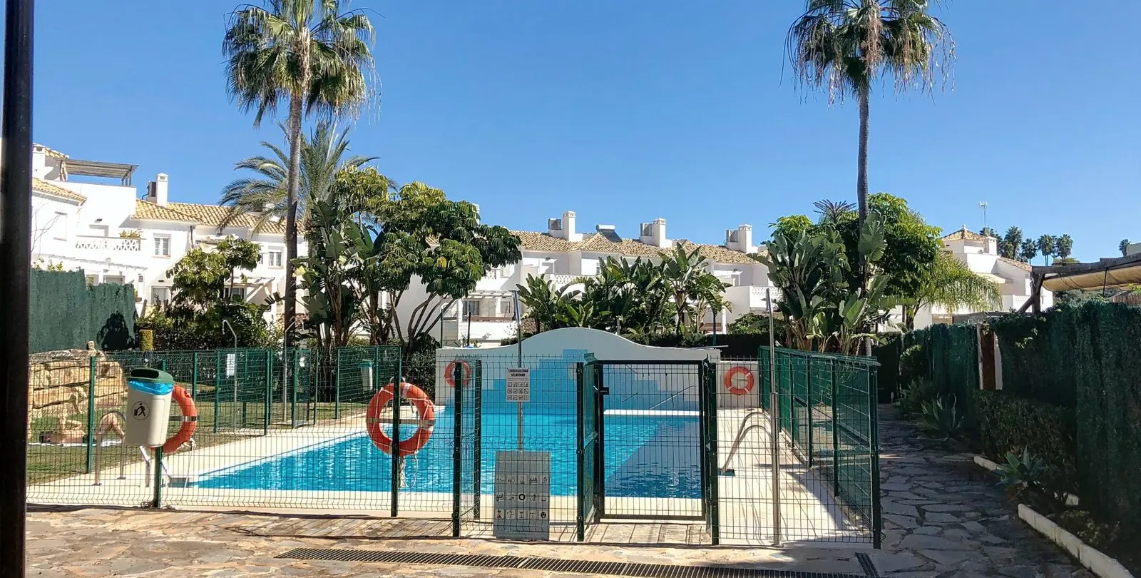 Venta de adosado en Selwo 41