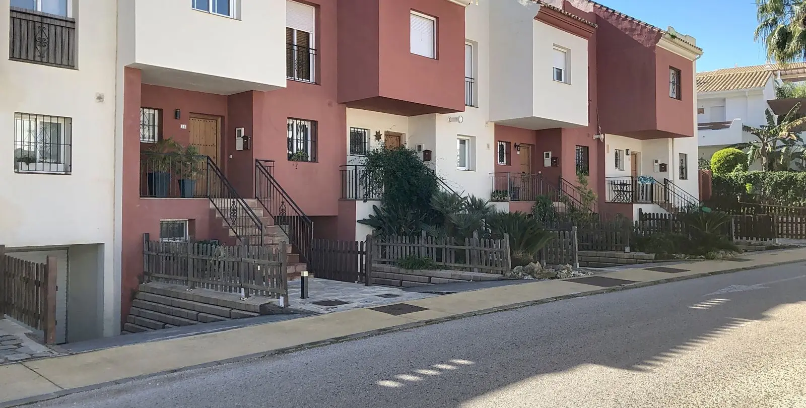 Venta de adosado en Selwo 43