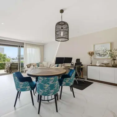 Sale of ground floor apartment in Estepona