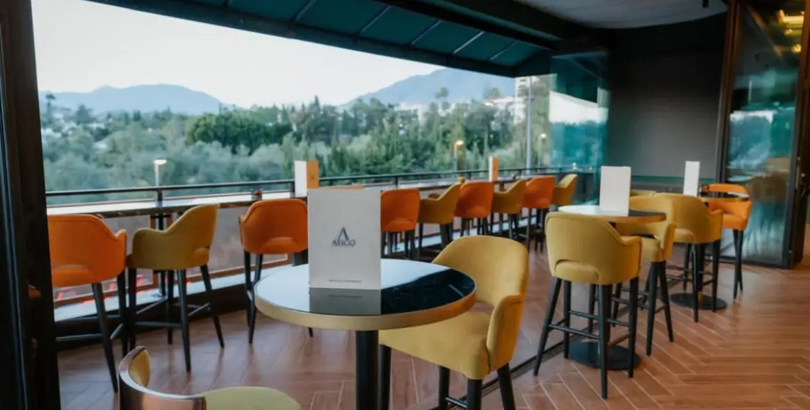 Sale of restaurant in Nueva Andalucía 1