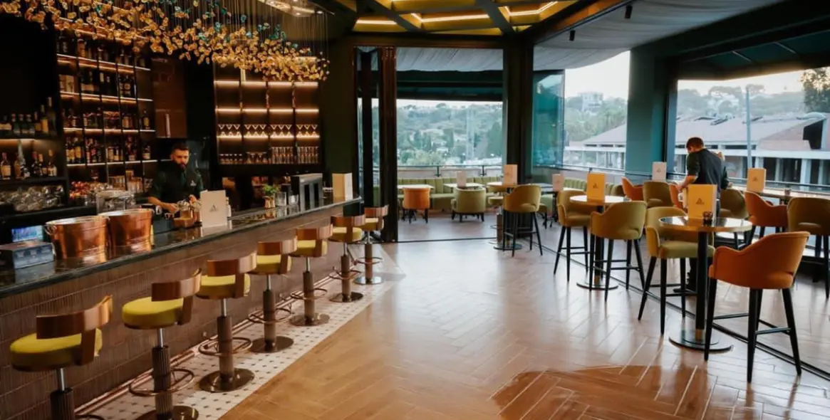 Sale of restaurant in Nueva Andalucía 3